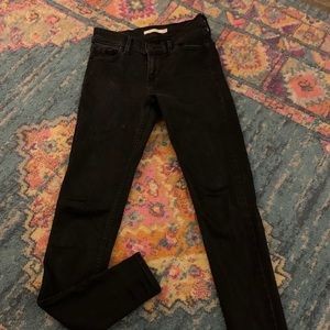 Levi’s 710 Super Skinny black jeans